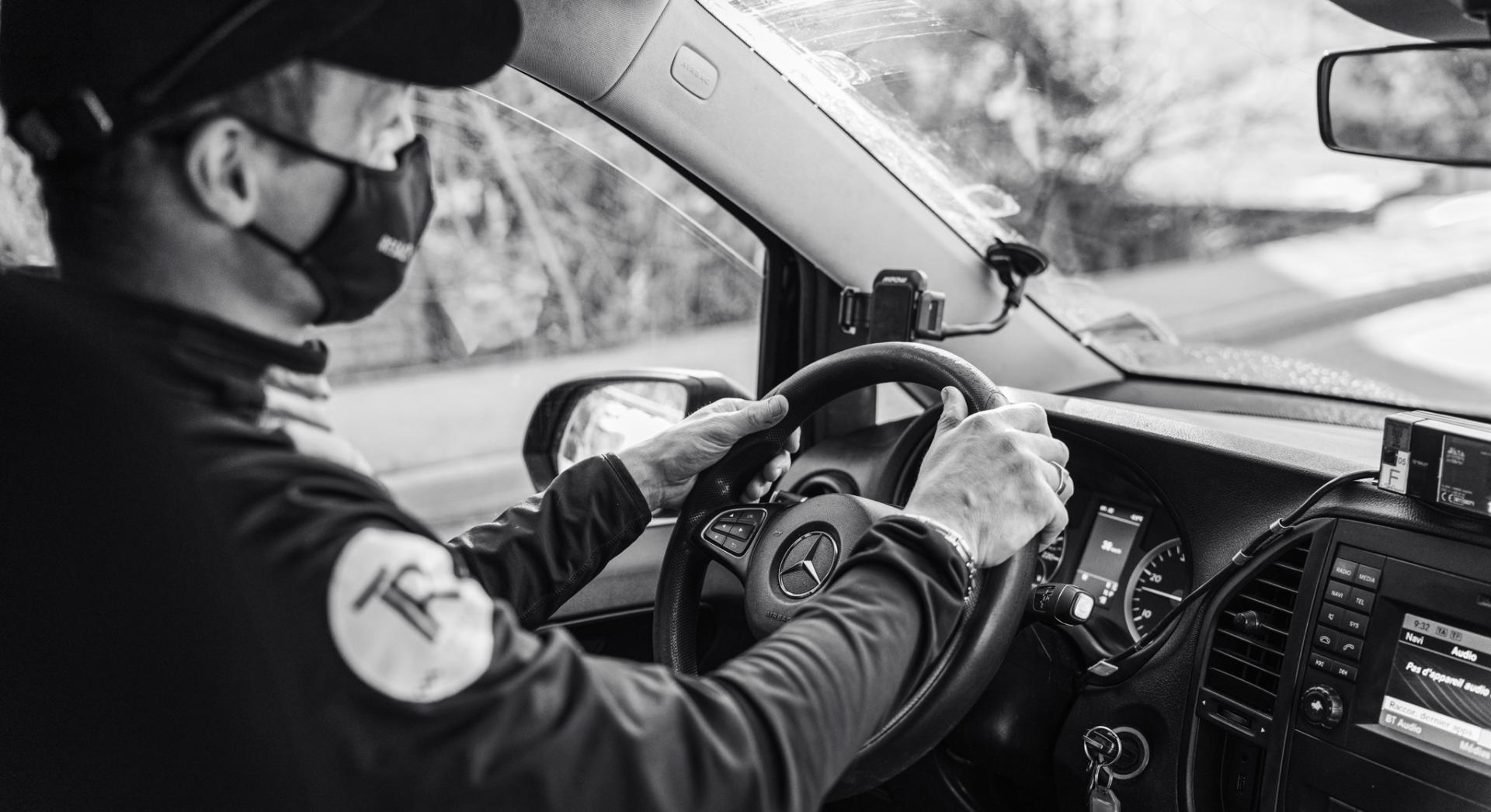 photo conducteur de taxi